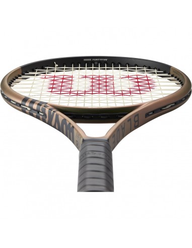 Tennisschläger Wilson Blade 100L V8.0 (unbesaitet)  Tennisschläger Wilson Blade 100L V8.0 (unbesaitet)
