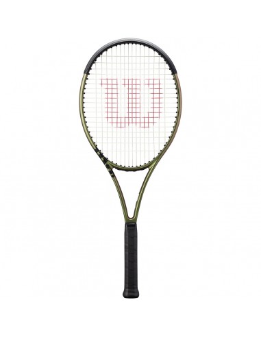 Wilson Blade 100 V8.0 2022 Tennis Ketcher 