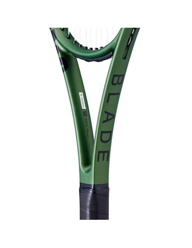 Wilson Blade 101L V8.0 Tennis Racket 