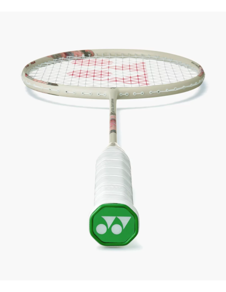 Raquette Yonex Nanoflare 700 Play Beige 4U cordée - logo Yonex et grip